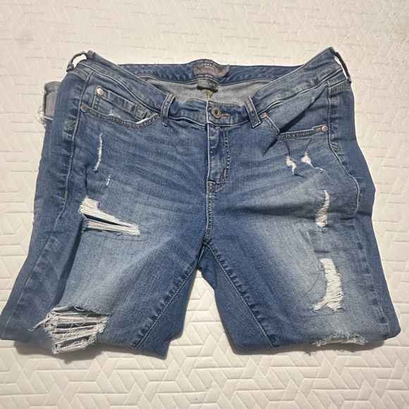 Torrid Blue Cropped Distressed Boyfriend Jeans - Picture 3 of 8